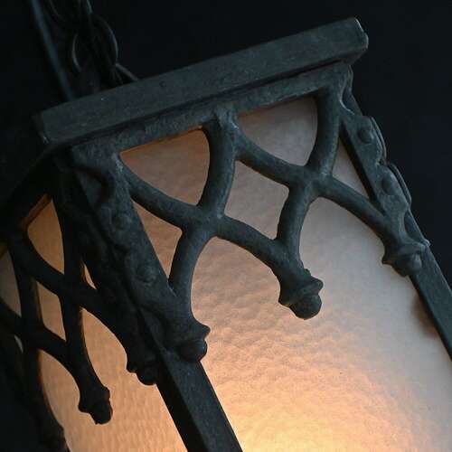 Gothic English Lights